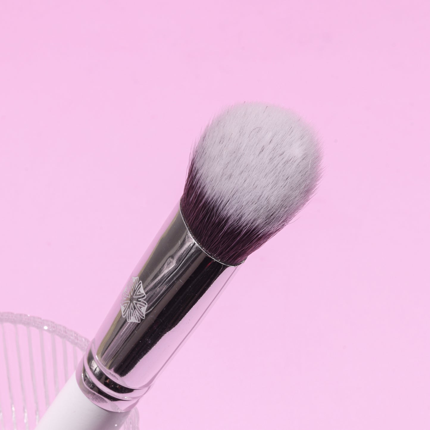 Benefits of Perfect Blend Duo Brush - Suroskie