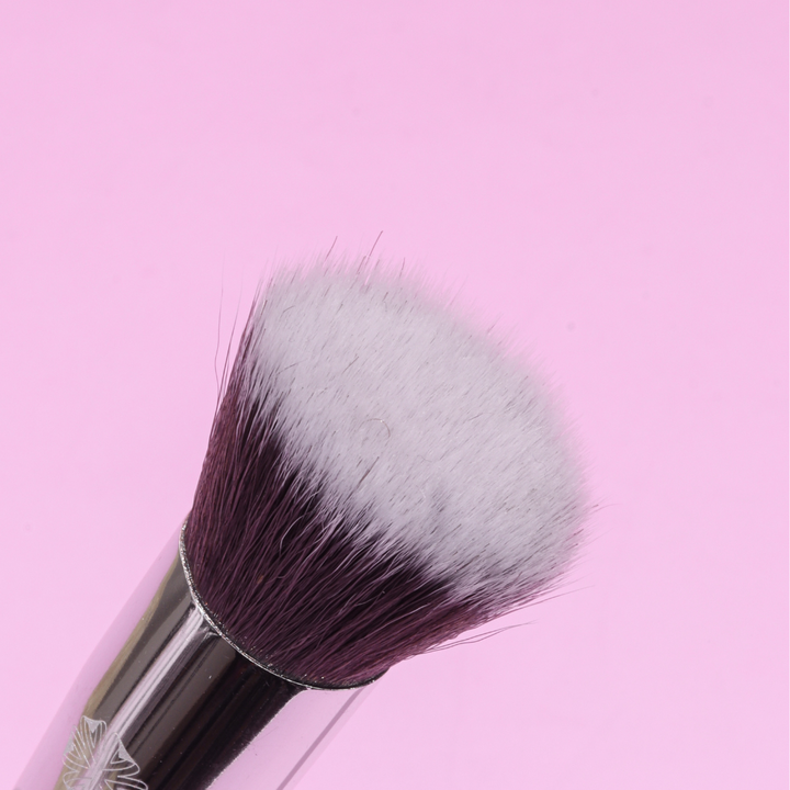 Shop Now SF 207 Round Shaped Foundation Brush Online - Suroskie