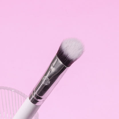 Shop Now Perfect Blend Duo Brush Online - Suroskie